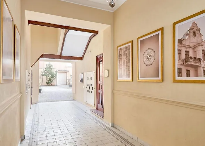 Apartment Old Town Deluxe By Bookinghost Poznan