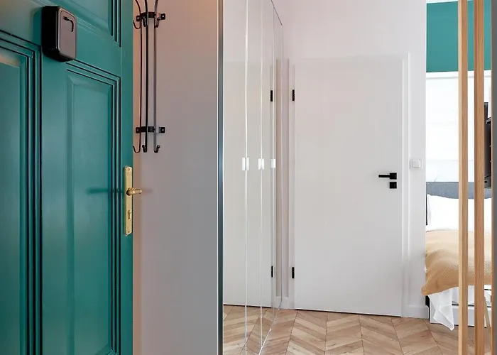 Apartment Old Town Deluxe By Bookinghost *